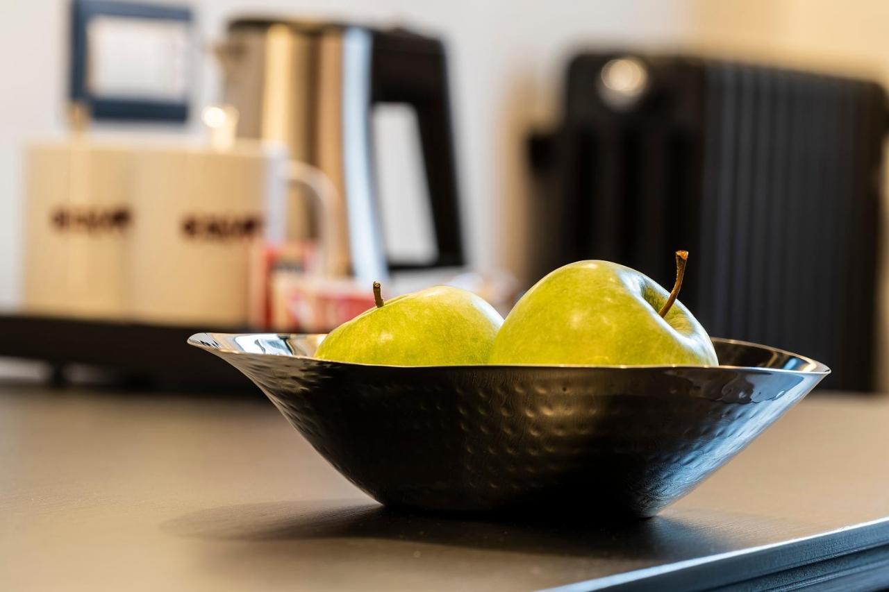 Le Stanze Del Barone Bed and Breakfast Napoli Eksteriør billede